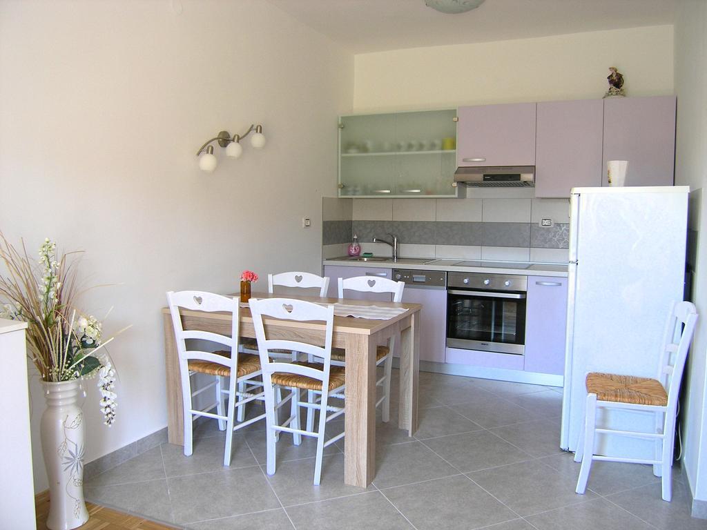 Apartments Iva Krk Town Exterior foto